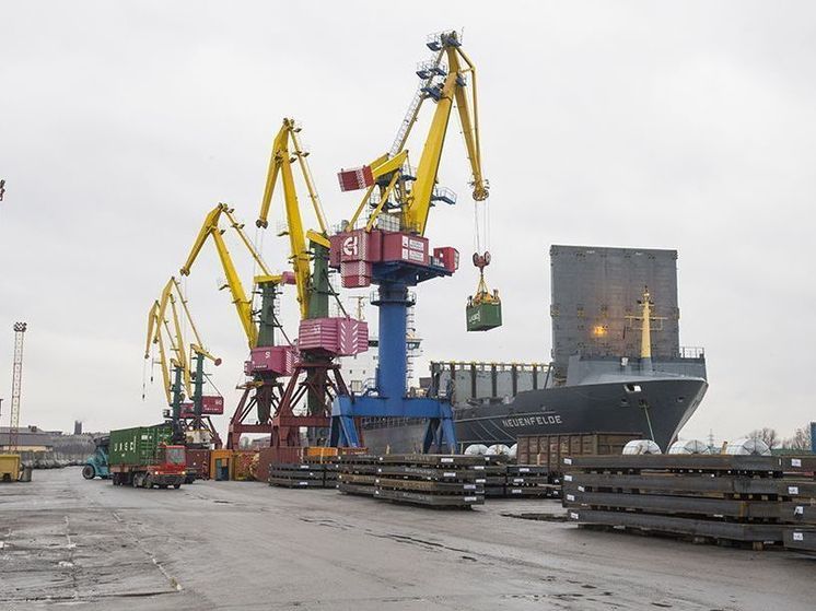 На линии Усть-Луга  — Балтийск вырос объем перевозок