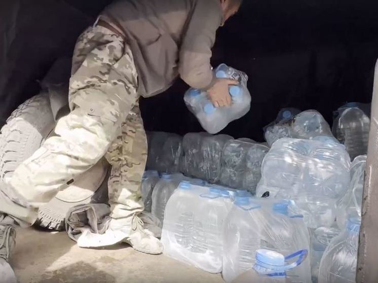 Из Орловской области в зону СВО отправили 30 тонн воды