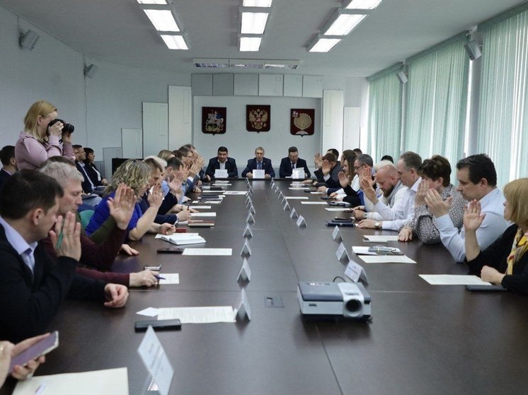 Депутаты приняли Устав Большого Серпухова