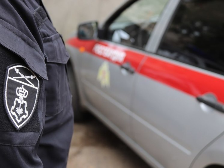 Росгвардейцы задержали мужчину с мешком наркотиков на улице в Забайкалье