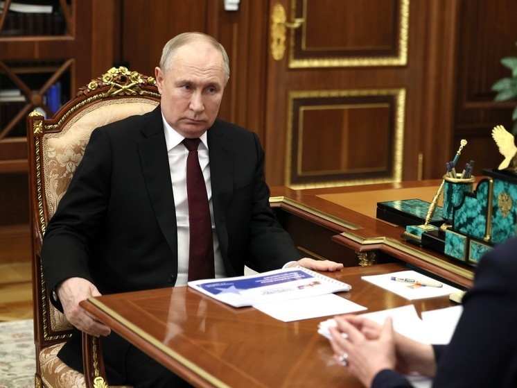 Путин: сотрудники ЧВК смогут получать статус инвалида боевых действий