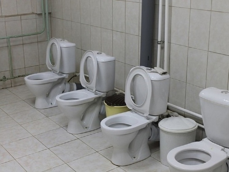 Теплый туалет три месяца не работает в школе забайкальского села