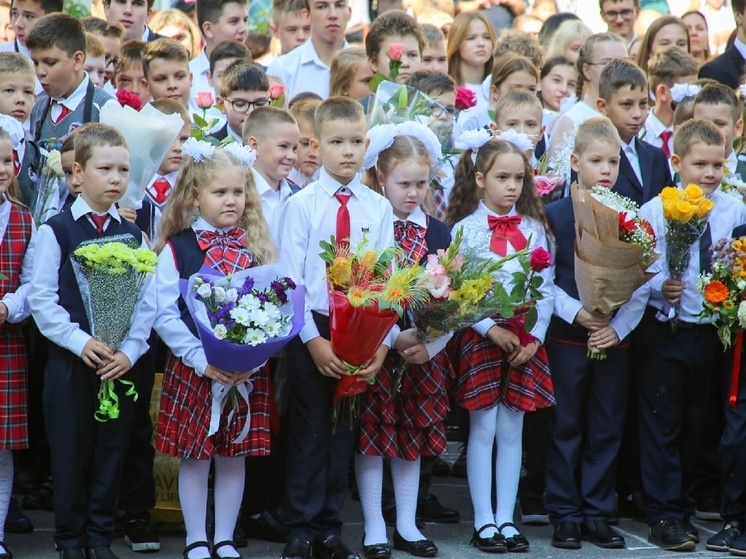 В Красноярском крае за сутки родители записали 9 тысяч детей в первый класс