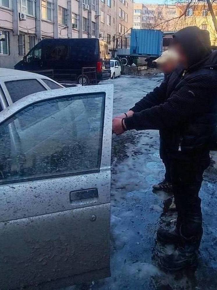 В машине задержанного в Саратове ульяновца нашли гашиш