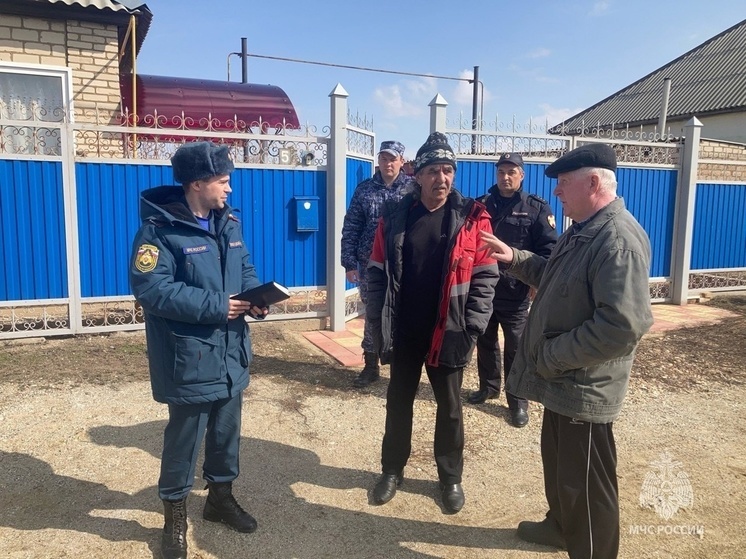 В Оренбурге в селе Краснохолм введен режим ЧС из-за подъема воды в реке Черная