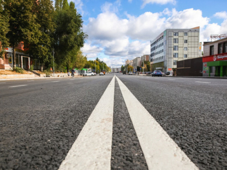 Губернатор выделил дополнительные 250 млн рублей на ремонт дорог в Липецке