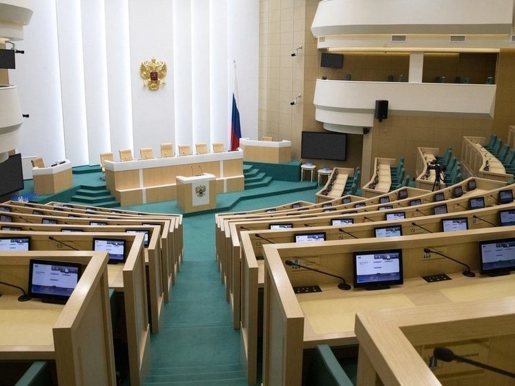 Совфед установил штрафы до миллиона рублей за спам-звонки