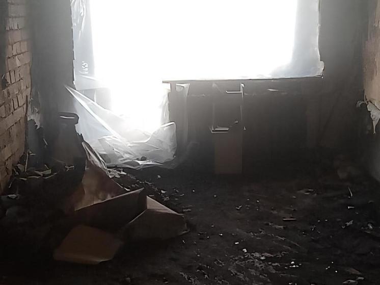 Мать-одиночка из сгоревшей квартиры в Чите просит о помощи
