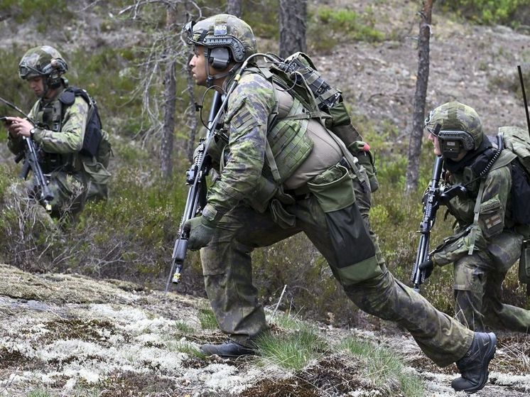 Финляндия отказалась отправлять своих военных на Украину