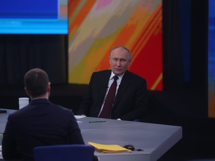 Владимир Путин открыл перинатальный центр в Донецке