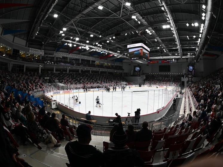 В Челябинске выстроились огромные очереди за билетами на матчи «Трактора»