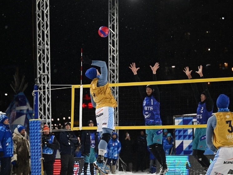 В Новом Уренгое определят чемпионов России по снежному волейболу