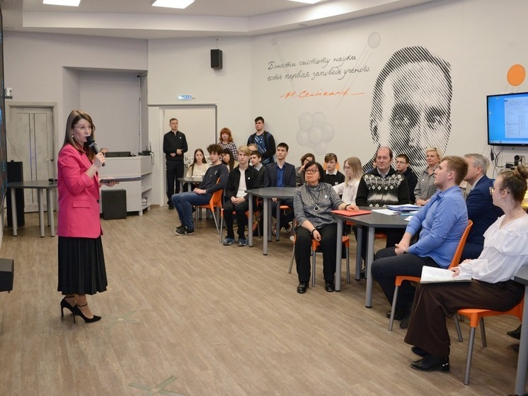 Около сотни школьников Саратовской области стали участниками конкурса исследовательских работ в области физики Балаковской АЭС