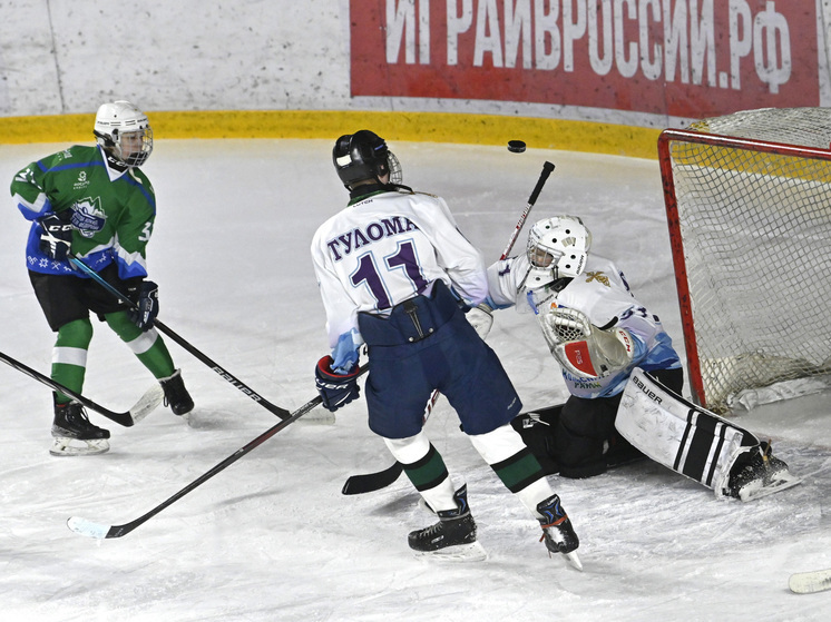 Хоккеисты из Апатитов выиграли золото Полярной Олимпиады