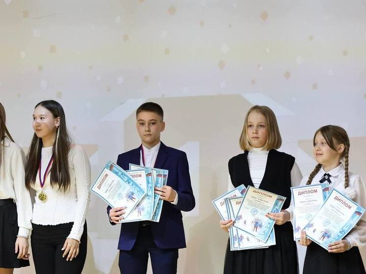 Школьники, победившие в лыжных гонках на Кубок главы города Тобольска, отправятся в Санкт-Петербург