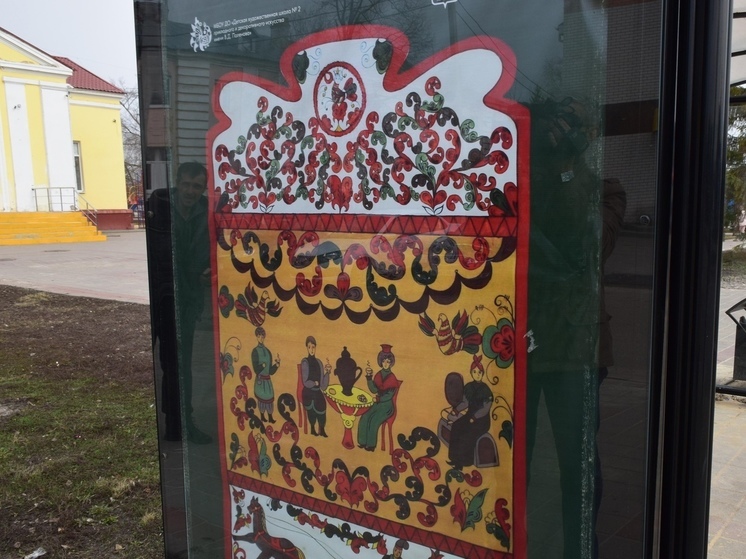 В Тамбове автобусные остановки украсили работами юных художников