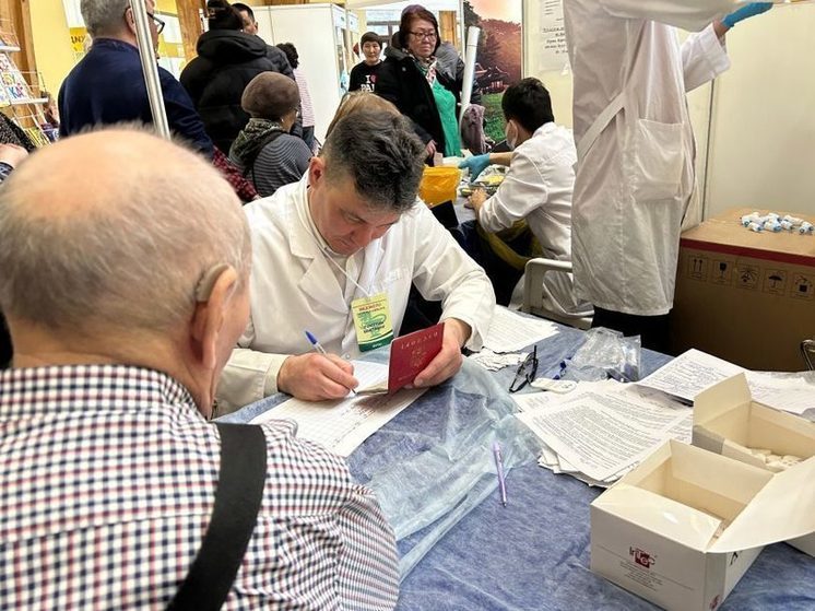 Для жителей Якутии провели экспресс-тестирование на ВИЧ и гепатиты В и С