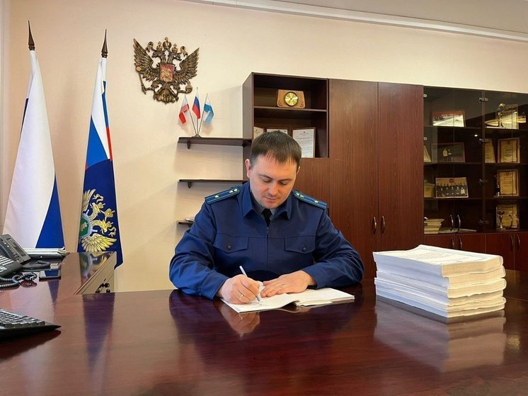 Суд в Саратове рассмотрит дело о 27 миллионах "неправомерных" рублей