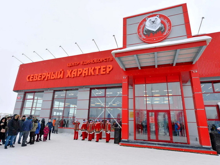 Ямальцы жалуются на весенние толпы в спортшколе