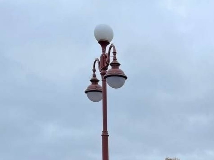 В Крестецком округе модернизировали уличное освещение