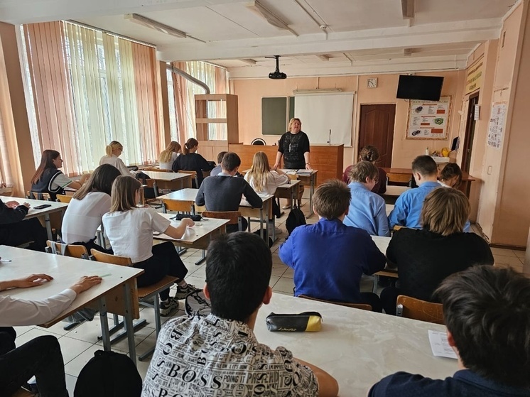 Старшеклассникам Серпухова рассказали о психологической подготовке к экзаменам