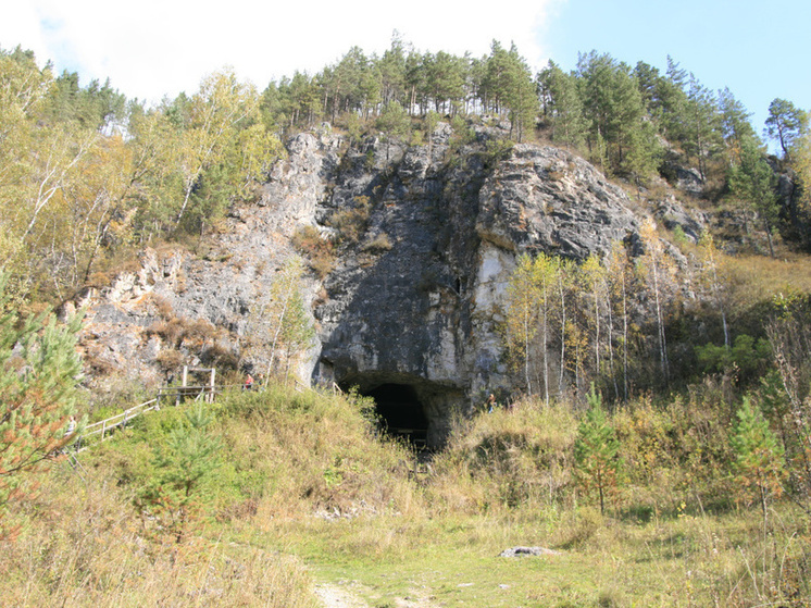 Денисова пещера вошла в топ российских достопримечательностей