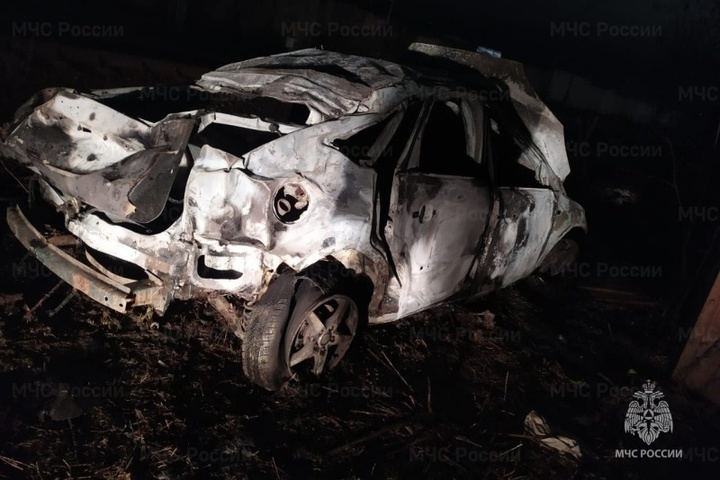 Костромская авто-утилизация: на Юрия Смирнова кто-то поджег «бесхозный» автомобиль