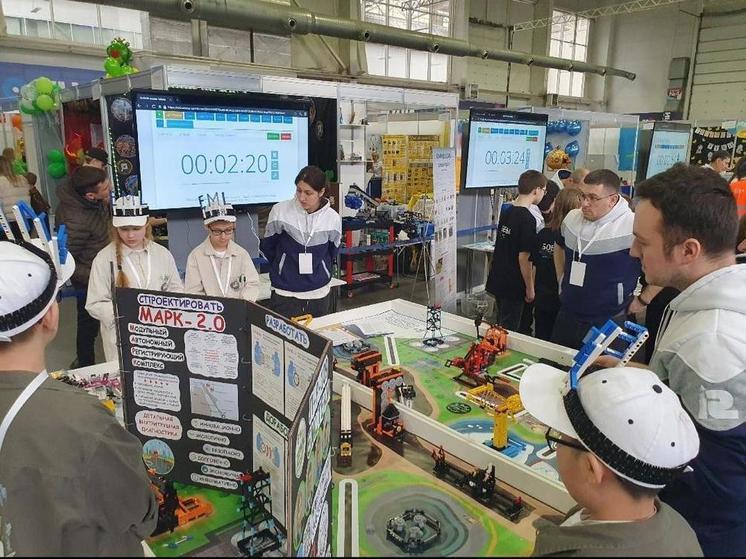 Сахалинцы стали участниками национального чемпионата по робототехнике