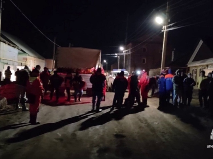 Baza: вода в Орске продолжает прибывать