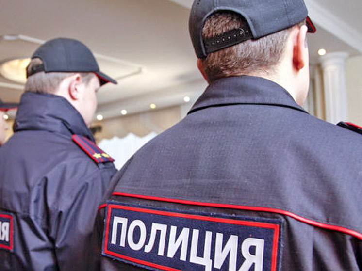 За порванную на полицейском форму жителя ЯНАО оштрафовали на 30 тысяч рублей