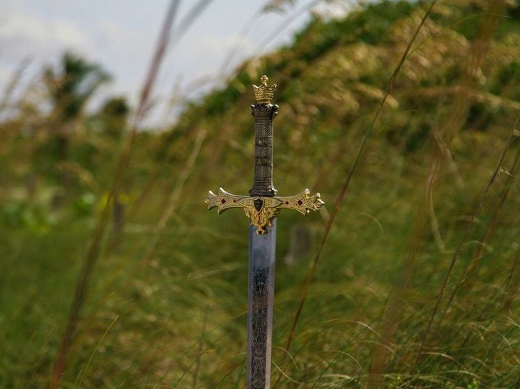 За поиски волшебного меча короля Артура взялись дайверы