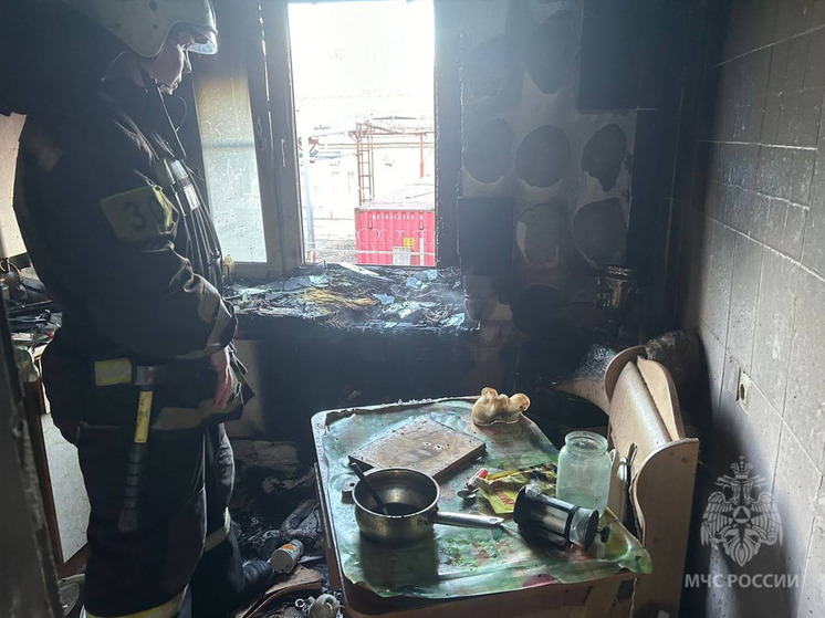 В Иванове эвакуировали 26 жильцов из горящего дома на улице Окуловой