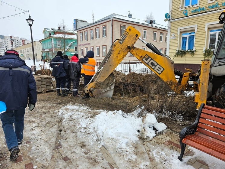 На архангельской Чумбаровке провели разрытие из-за коммунальной аварии