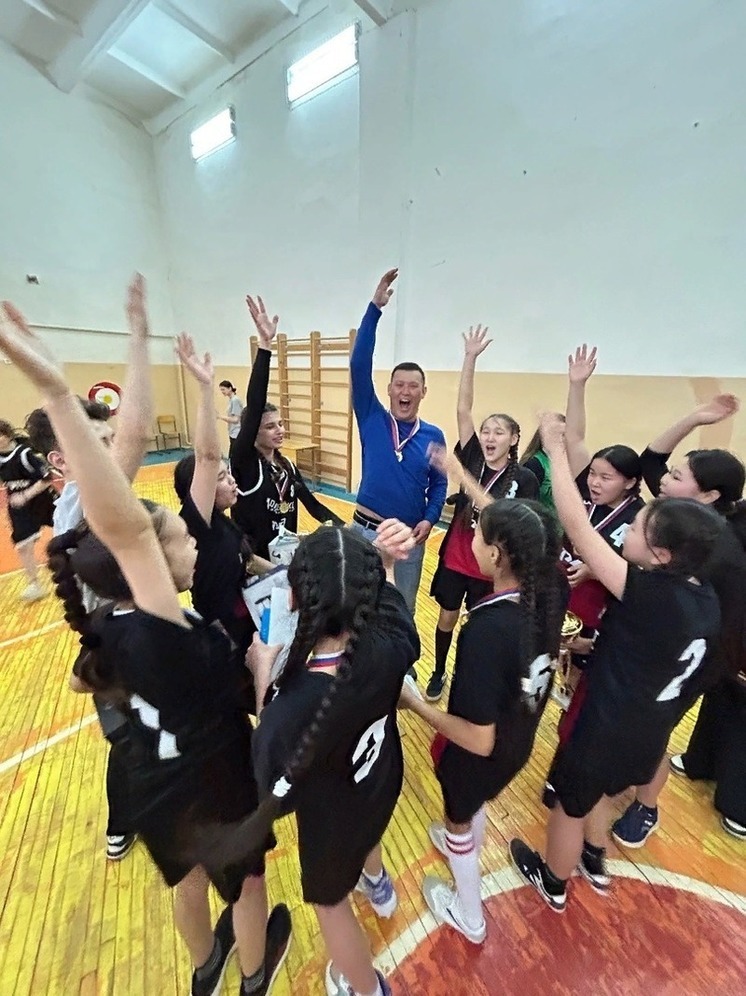Баскетболистки Калмыкии соревновались в республиканском турнире