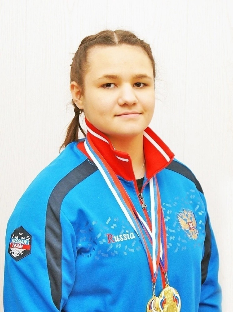 Девушка из Тверской области выиграла чемпионат России по борьбе и стала мастером спорта
