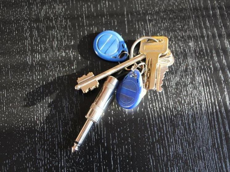 В Горячем Ключе прокуратура помогла ветерану ВОВ получить ключи от квартиры