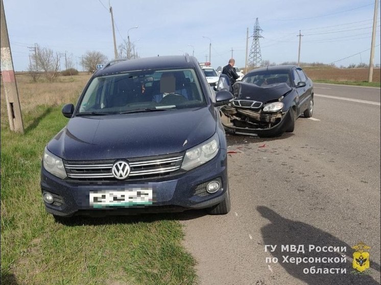 В Херсонской области произошло ДТП: серьезно пострадала пассажирка «Ланоса»