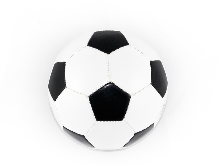 Снегопад не остановил тренировку футболистов из Комсомольска