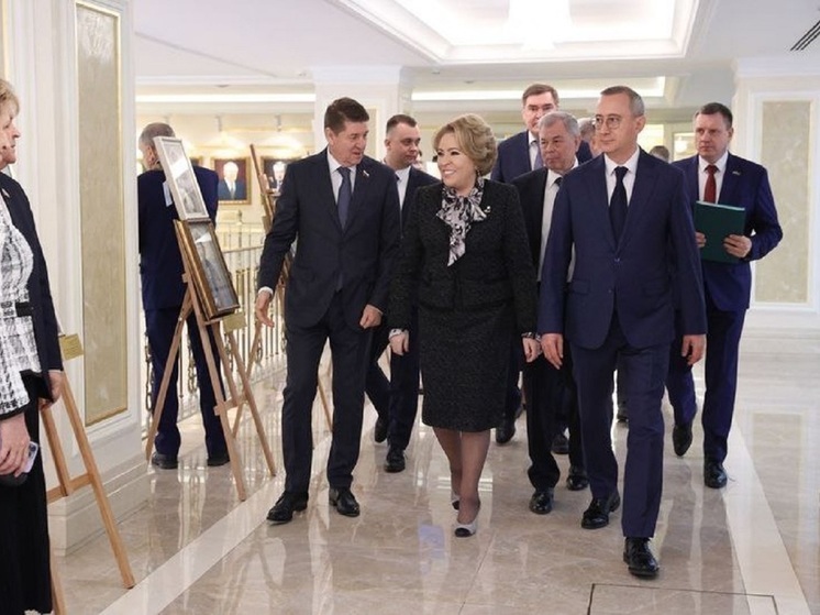 Губернатор Шапша назвал Матвиенко удивительной женщиной