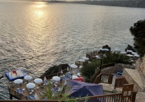 Российского туриста нашли мертвым в номере одного из отелей в турецком курорте Анталья