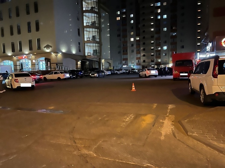 В Ставрополе водитель сбил внезапно появившуюся на дороге девушку