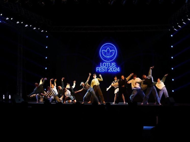 Масштабный танцевальный фестиваль в Астрахани собрал 1,5 тысячи человек со всей страны