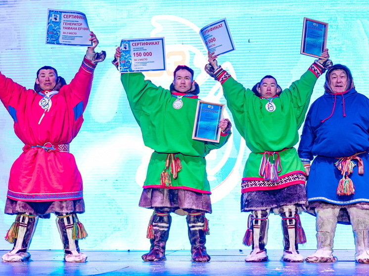 В Ямальском районе наградили победителей соревнований, приуроченных ко Дню оленевода
