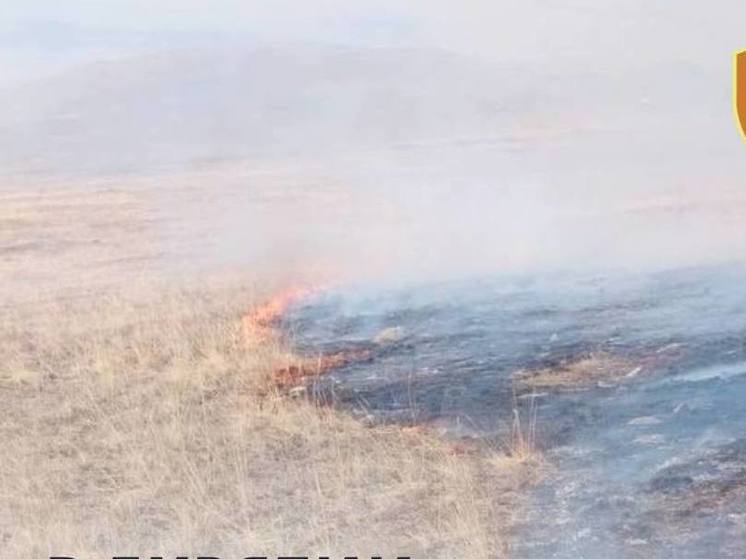 В Бурятии за неделю выявлено 44 случая возгорания сухой травы