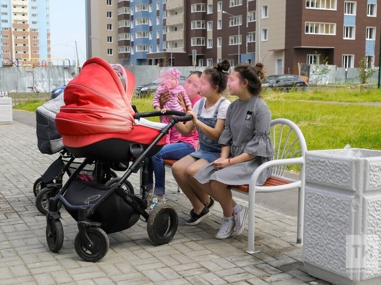 Татарстанстат зафиксировал снижение рождаемости и рост смертности в республике