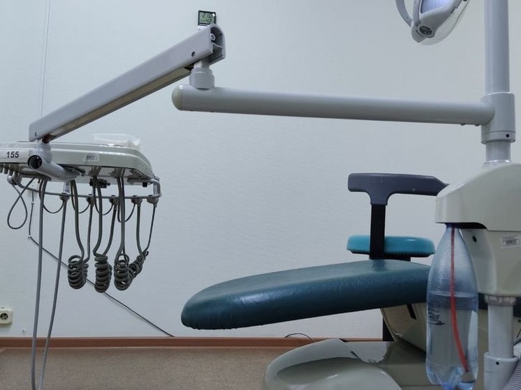 Калининградцам объяснили, что делать, если не удается дозвониться в стоматологию