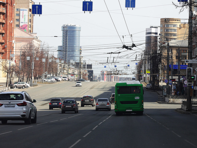 В Челябинске в автобусе задержали вора-карманника