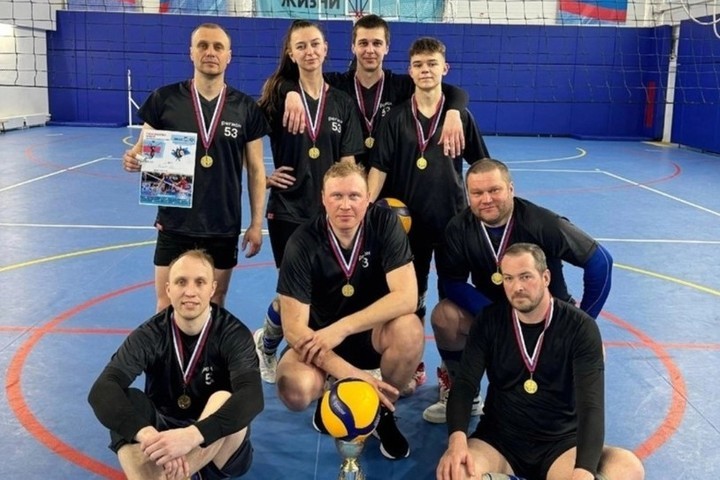 Novgorod National Guard won gold medals at two volleyball tournaments