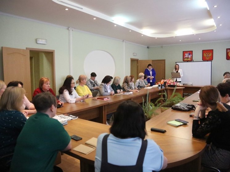 Образовательные учреждения Серпухова получили заслуженные награды за гуманитарную миссию
