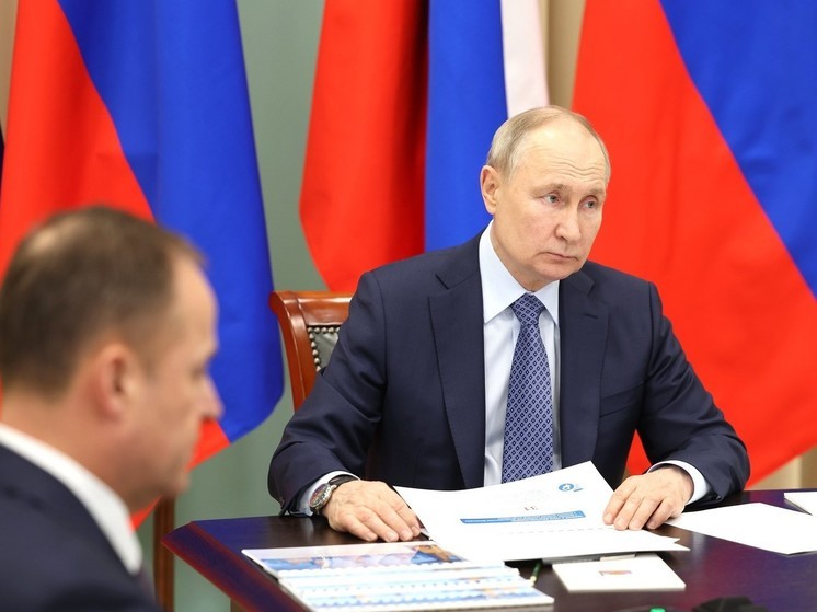 Аэропорт, дороги, лифты, медицина: Путин дал поручения по Чувашии